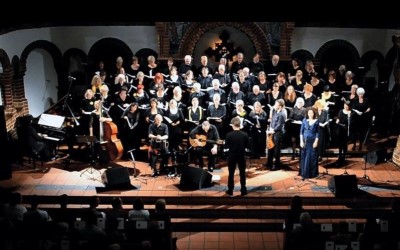 <strong style="color: #ff6600">2015</strong> Coco Nelegatti Ensemble interpretando la Misa Criolla · Berlín, Alemania